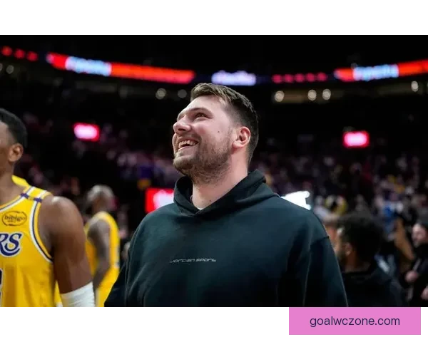 雷迪克称东契奇保持现有表现可拿MVP 其为球队核心驱动力